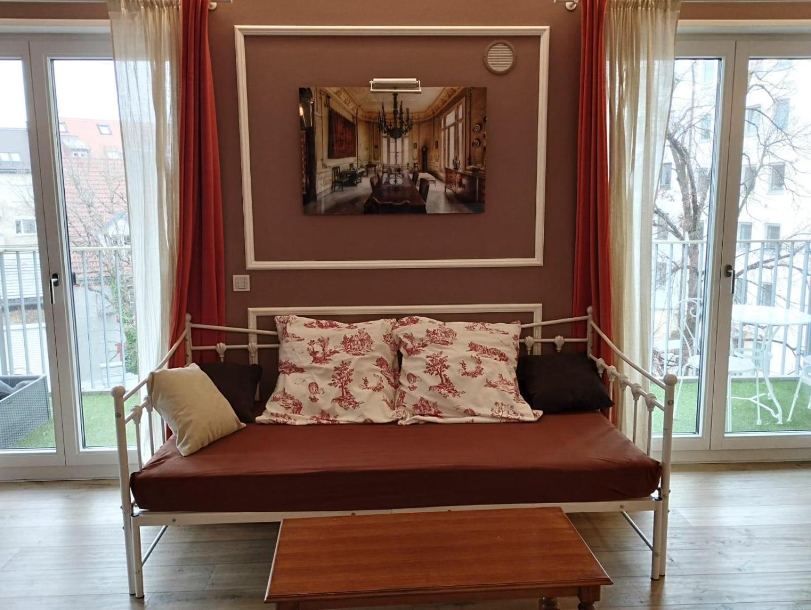 Amalien 12 Appartement Munich